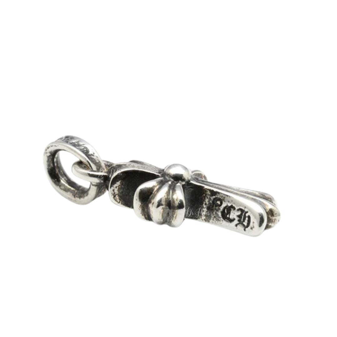 【新品未使用】Baby Fat Cross Charm