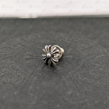 【未使用品】CH Plus Stud Earring