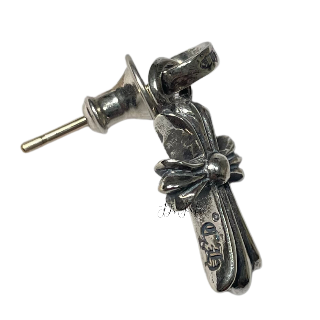 【新品未使用】Baby Fat Cross Earring