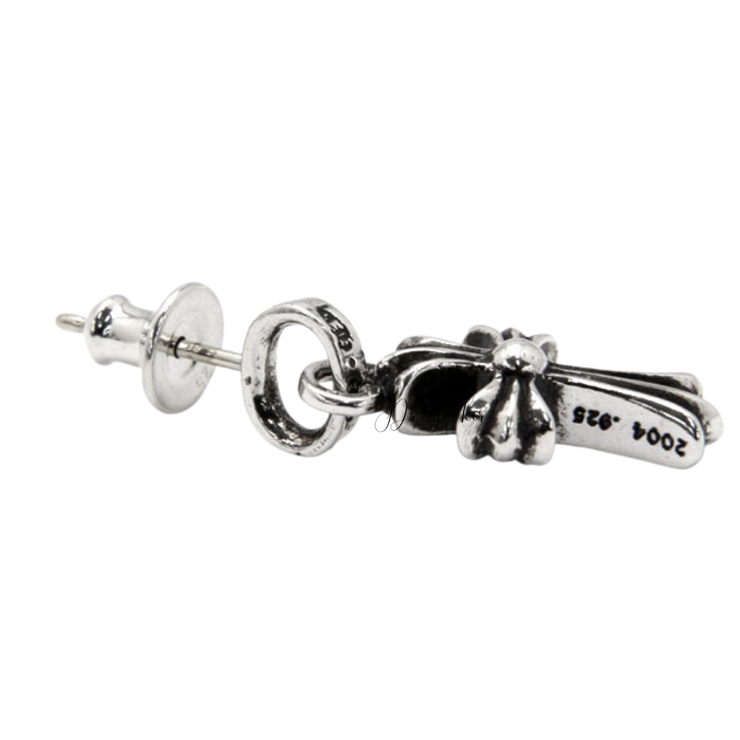 【新品未使用】Baby Fat Cross Earring